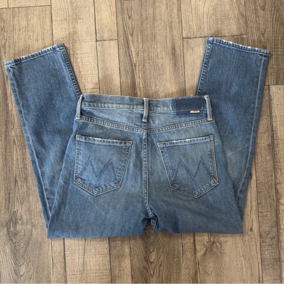 MOTHER women’s Straight Blue Jeans - Picture 3 of 5